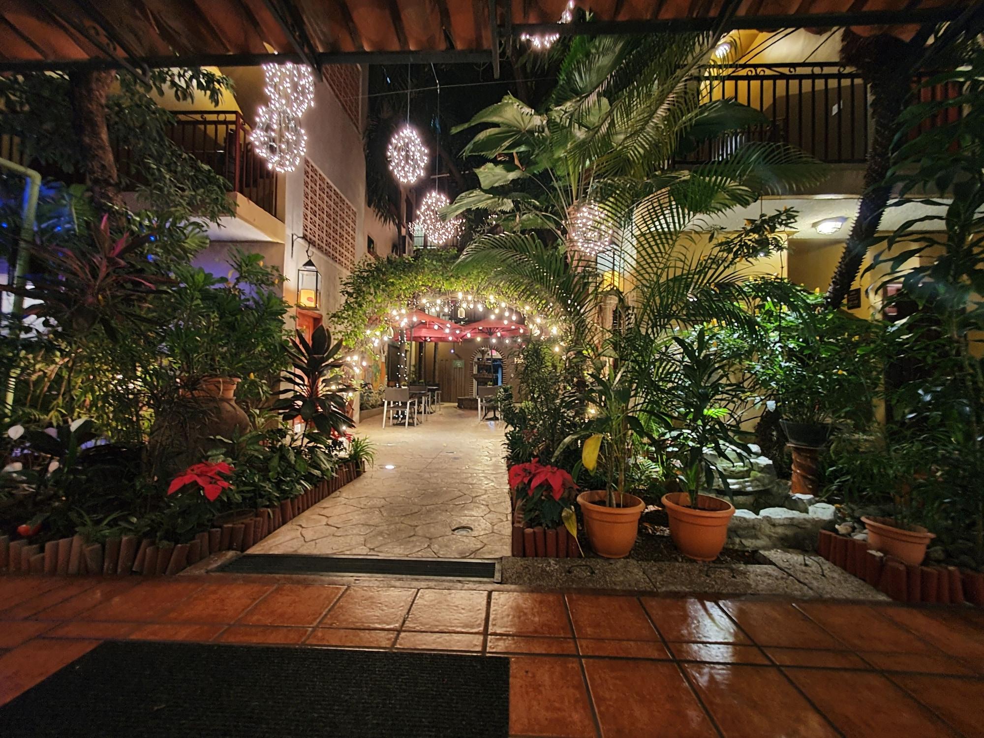טגוסיגלפה Humuya Inn מראה חיצוני תמונה